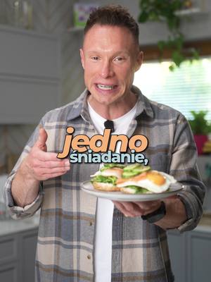 Bajgiel z Awokado, Jajkiem i Łososiem