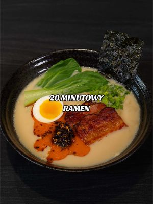 Ekspresowy Tonkotsu Ramen