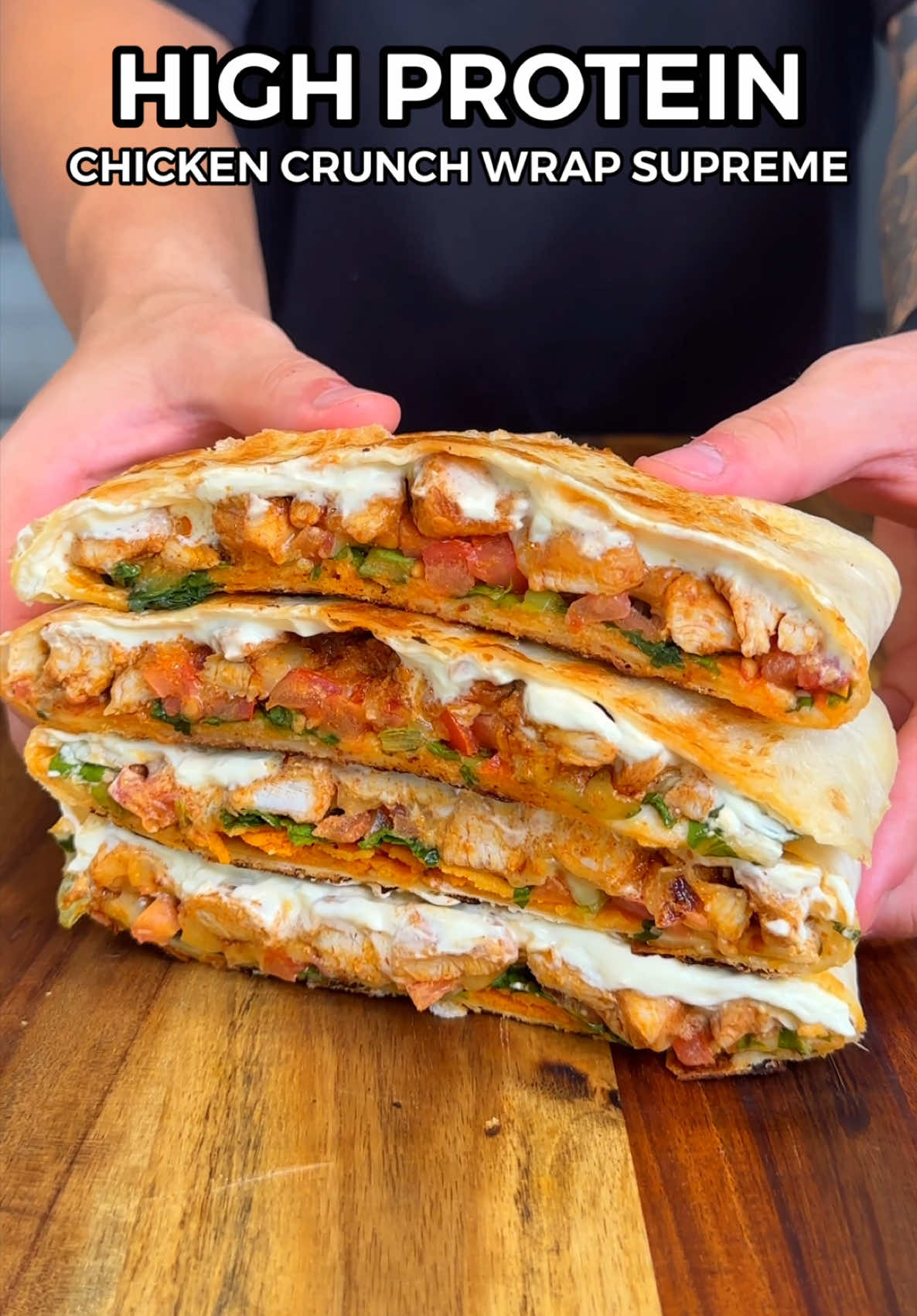 Wysokobiałkowa chrupiąca tortilla z kurczakiem