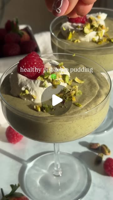 Kremowy pudding pistacjowy z chia