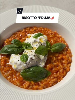 Risotto z N'dują i Burratą